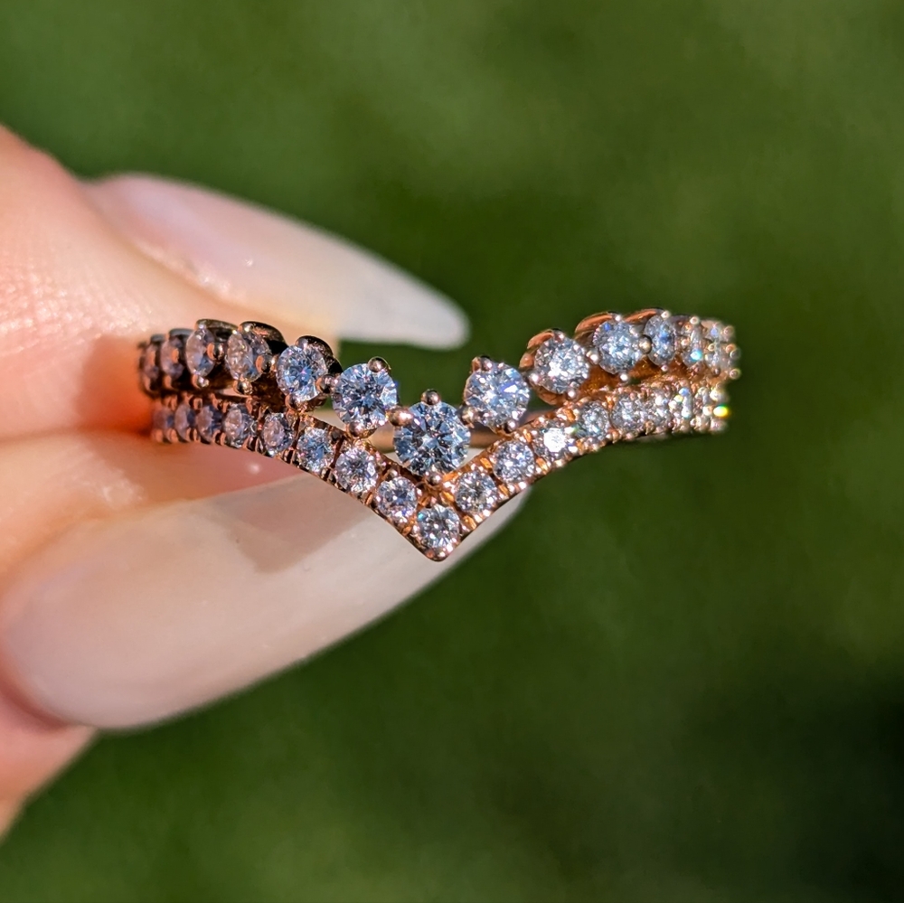 14K Rose Gold Double Row Diamond V Curve Ring Band